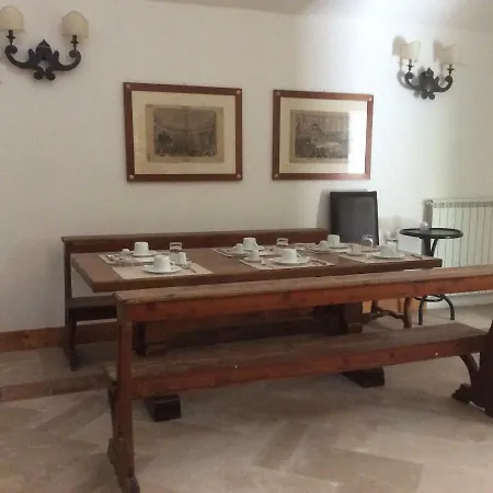 Dimora Principi Di Savoia レッチェ
